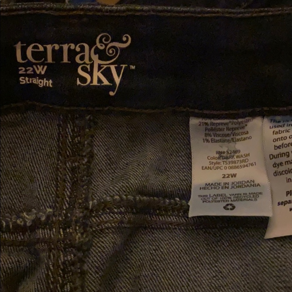 Terra & Sky Plus Size Straight Leg Jeans - Picture 6 of 7